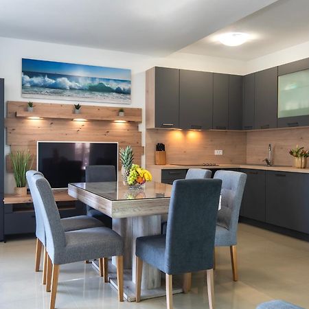 Apartment Klara Pjescana Uvala Ngoại thất bức ảnh
